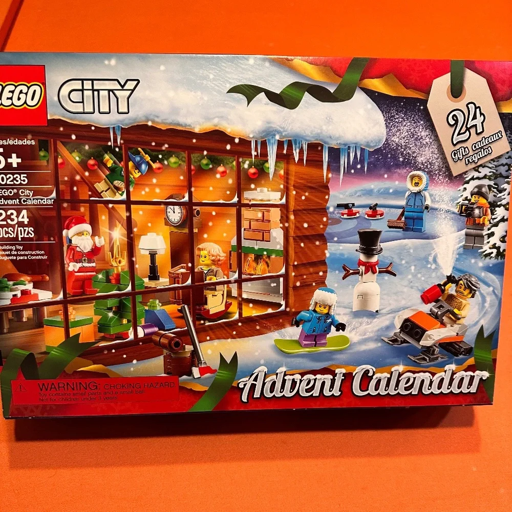 Lego City Advent Calendar 60235 - Picture 1 of 15